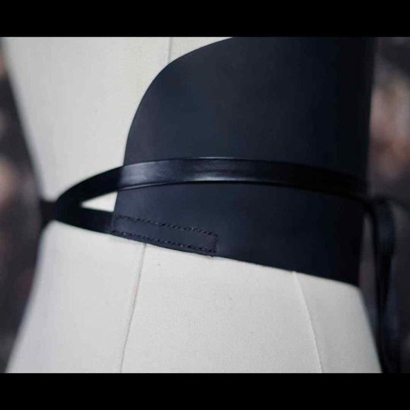 Dehanche Inspired Leather Corset Belt with Tie Straps - Picture 6 of 11